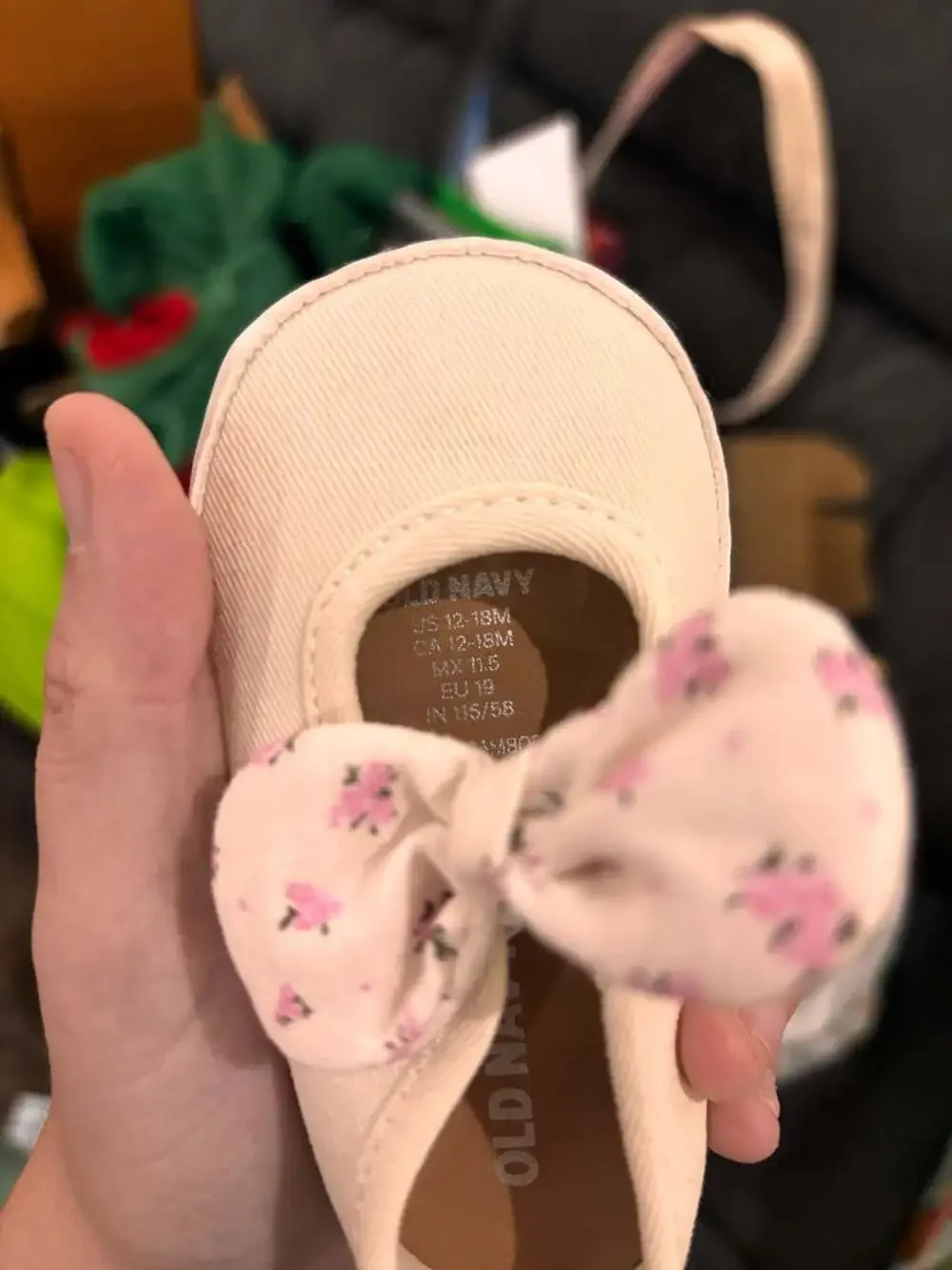 Old Navy Baby Knit Bow Mary Jane Sneakers
